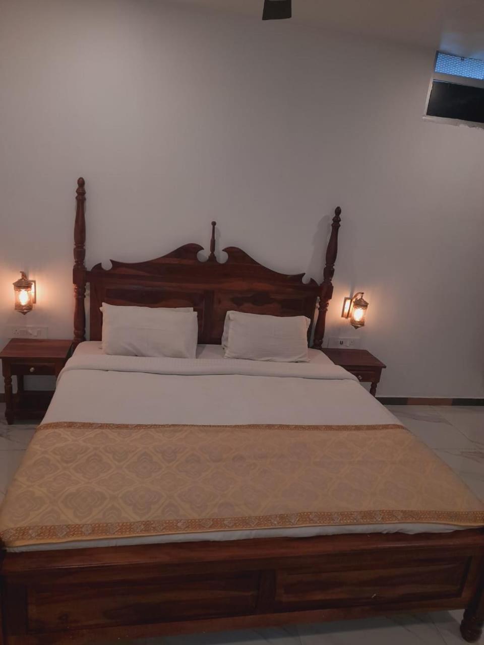 Hotel Sargam Sadan Удайпур Екстериор снимка