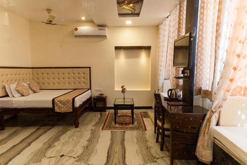 Hotel Sargam Sadan Удайпур Екстериор снимка